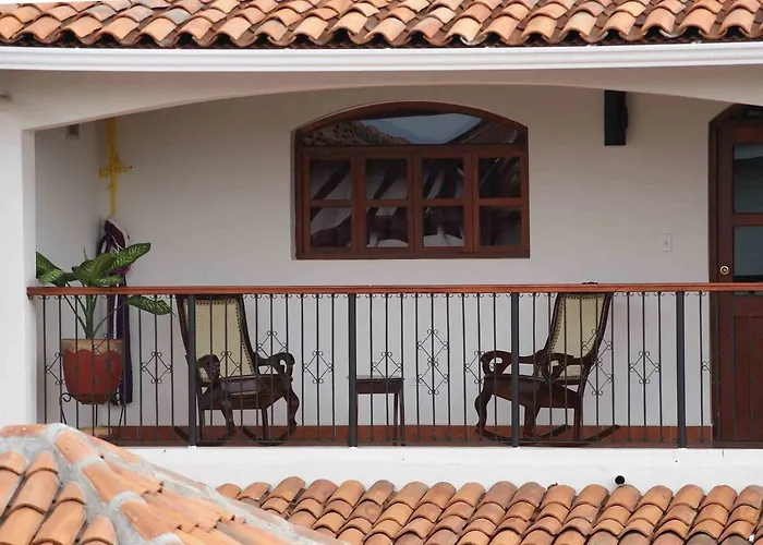 Hotel Cacique Adiact León
