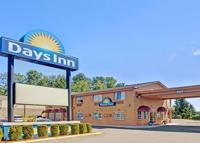 Days Inn By Wyndham Everett