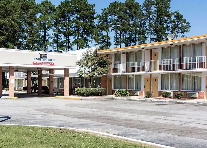 Rodeway Inn Emporia