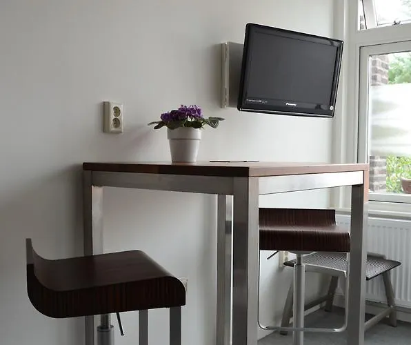 Eindhoven 2 Sleep Hotel