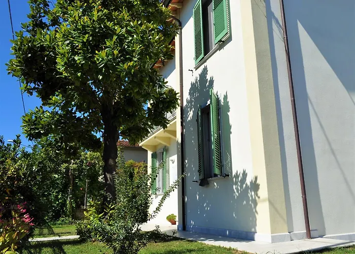B&B Giù le Stelle Marina di Massa