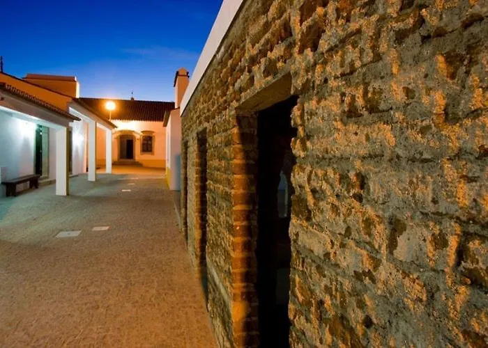 Hotel Quinta Dos Bastos Évora