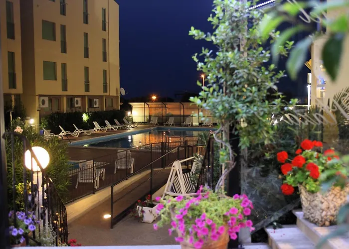 Hotel Plaza Llido Degli Estensi