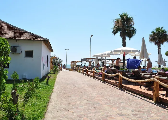 Tropikal Bungalows Durrës