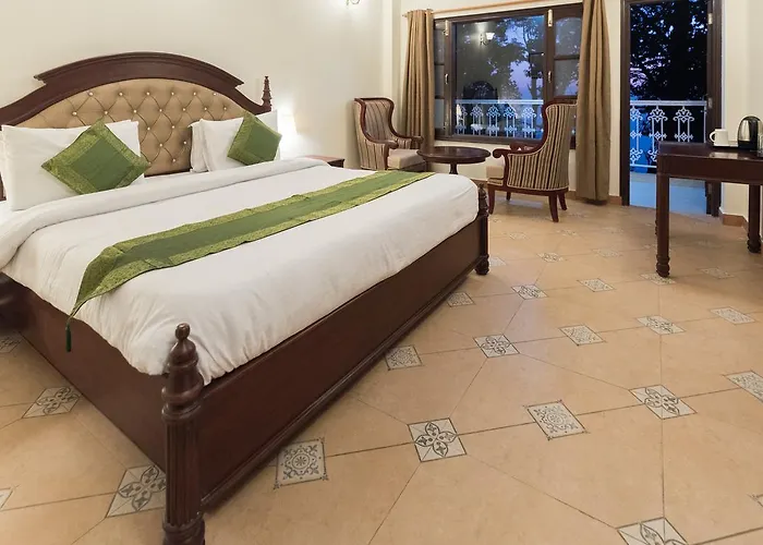 Treebo Trend Royal Mansion Hotel Mussoorie