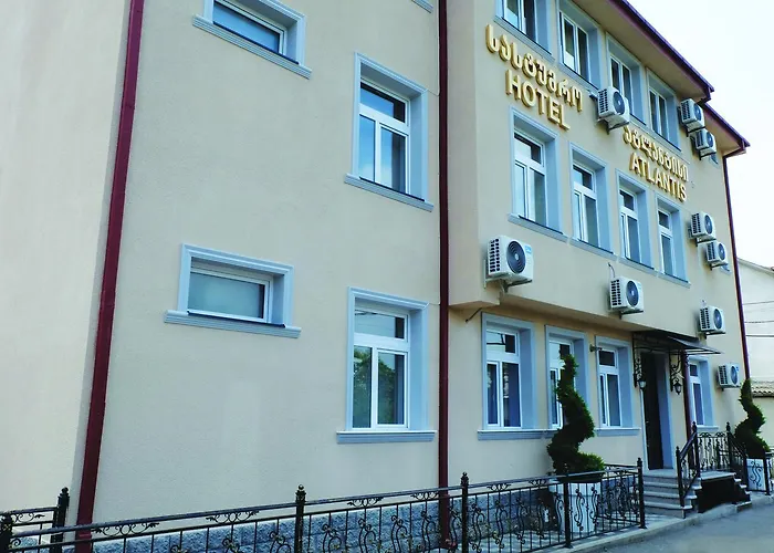 Hotel Atlantis Near Airport