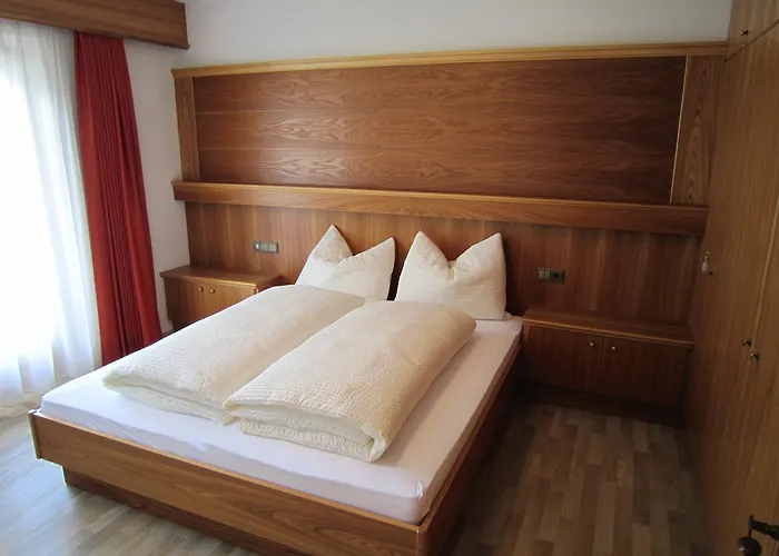 Aparthotel Garni Haus Hubertus
