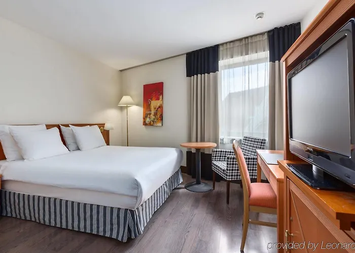 Nh Gent Sint Pieters Hotel