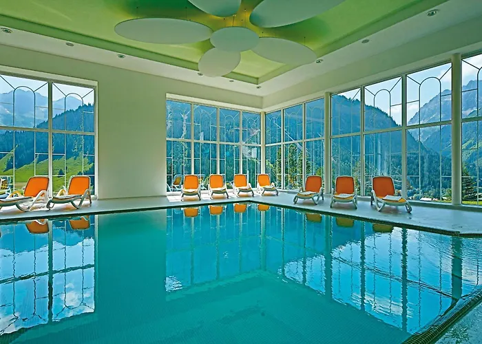 Hotel Alte Krone Mittelberg