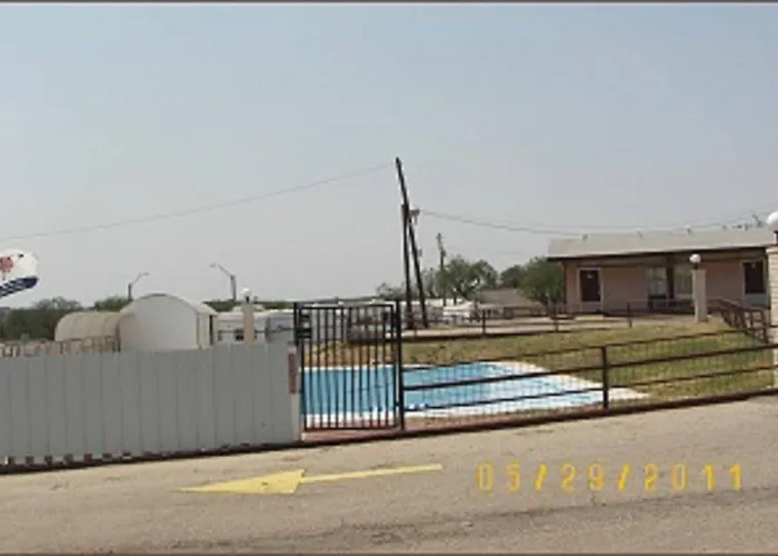 Holiday Host Motel Sonora