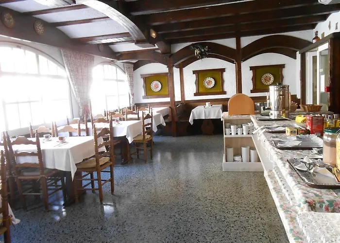 Hotel Marbella Roses