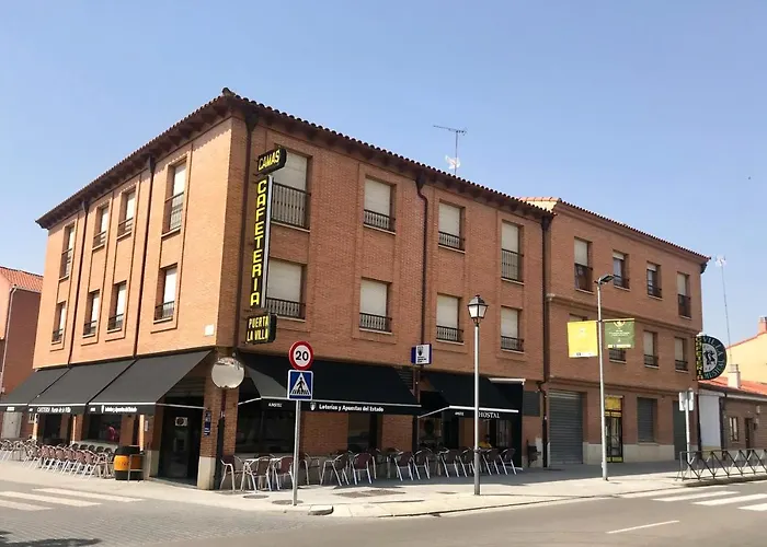 Hostal Puerta La Villa Tordesillas