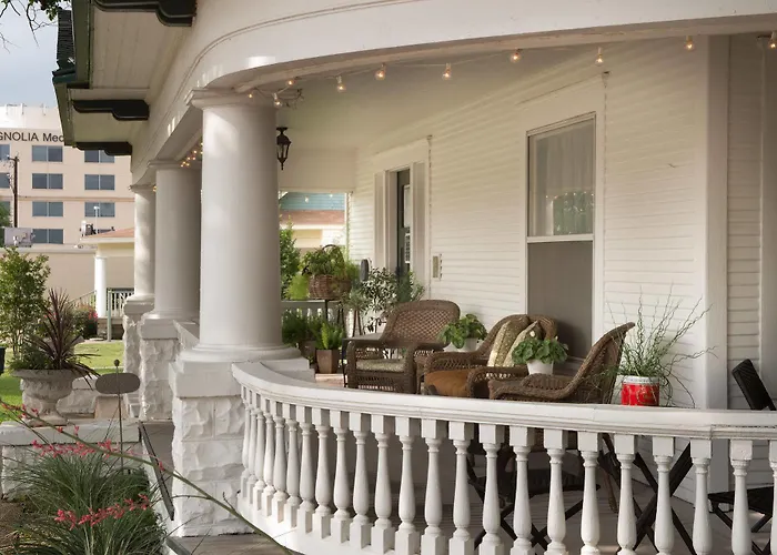 Texas White House B&B
