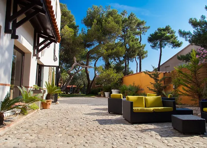 Host & Vinum - Le Clos Des Pins Canet-en-Roussillon