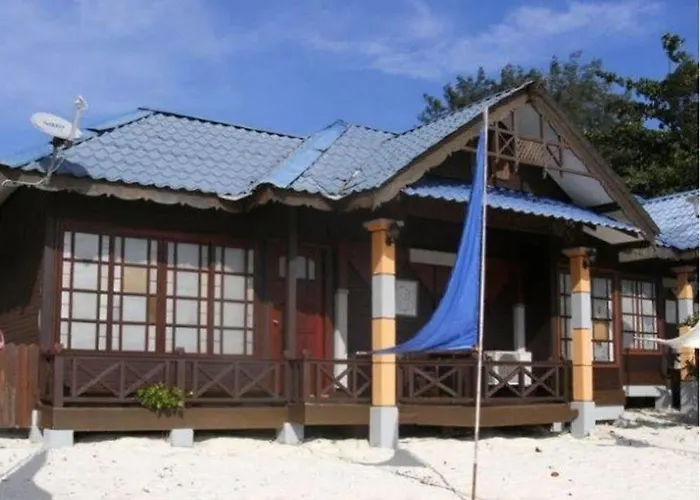 Coral View Island Resort Kampong Pasir Hantu