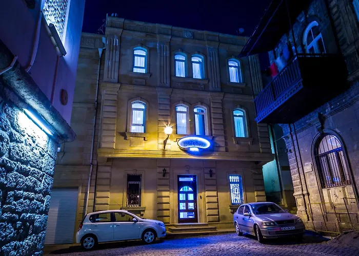Old Gates Hotel Bakoe
