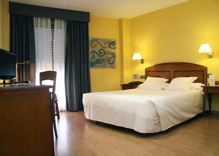 Aparthotel Plaza De Santiago Pinto
