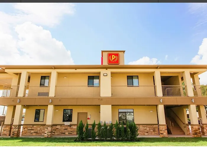 Palace Inn