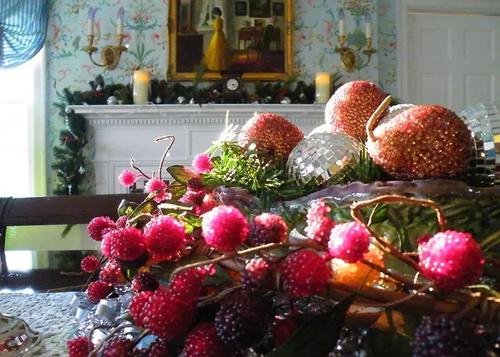 10 Fitch Luxurious Romantic Inn