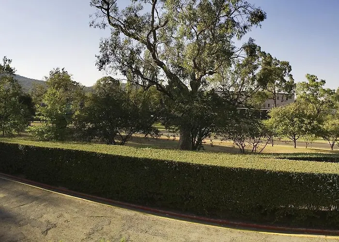 University House - Anu