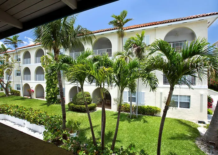 Paradise Harbour Club & Marina Nassau