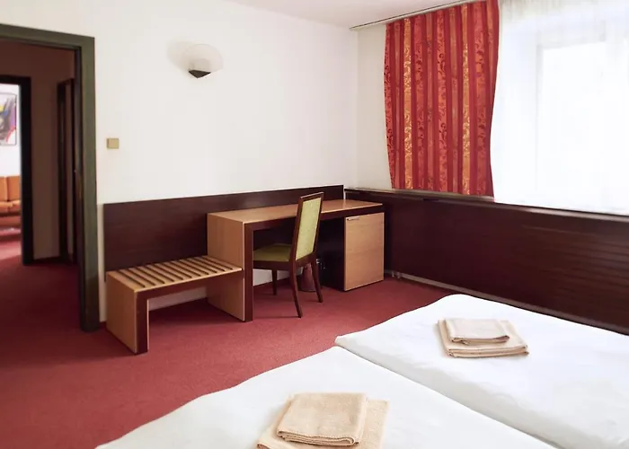 Hotel Echo