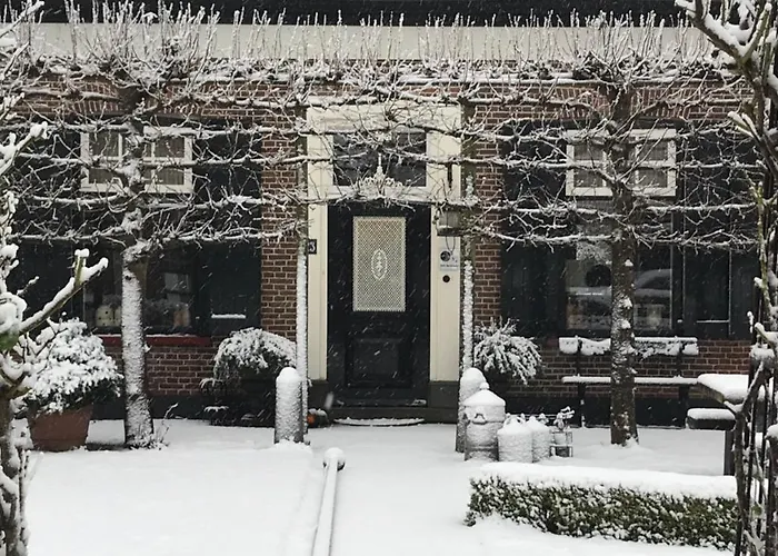 Het Koetshuis