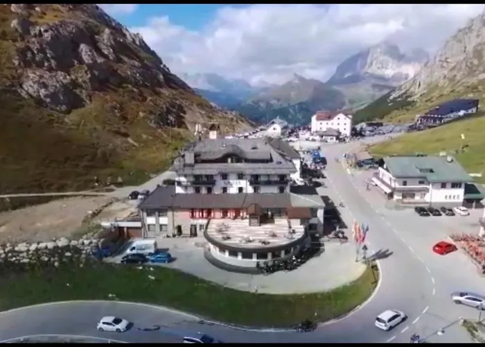 Hotel Savoia Canazei