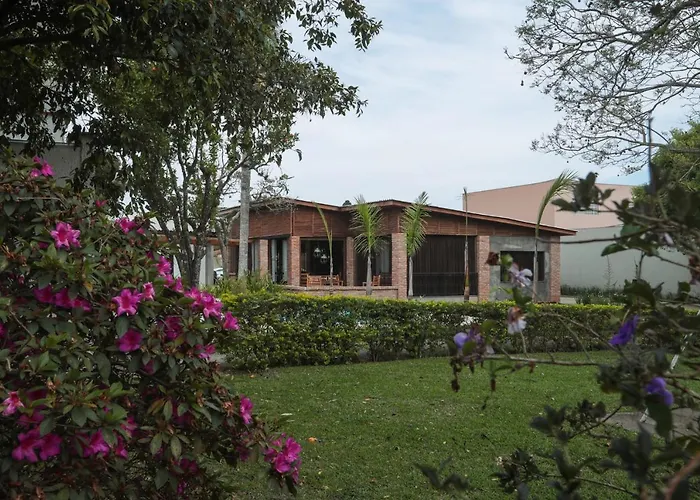 Ipê Hotel Express Ponta Grossa 