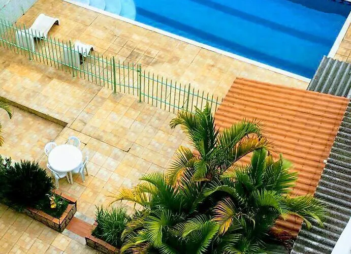 Hotel Cristo Rei 611