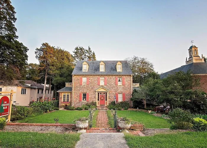 Cedars Of Williamsburg Bed & Breakfast