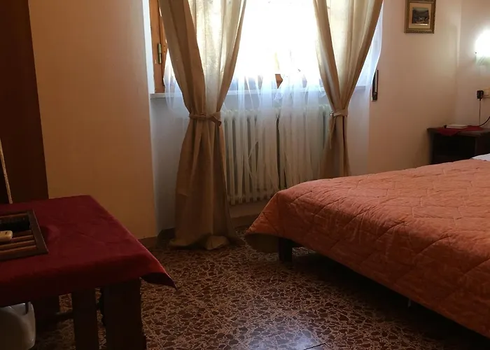 A Casa Doina Airport Hotel Pisa