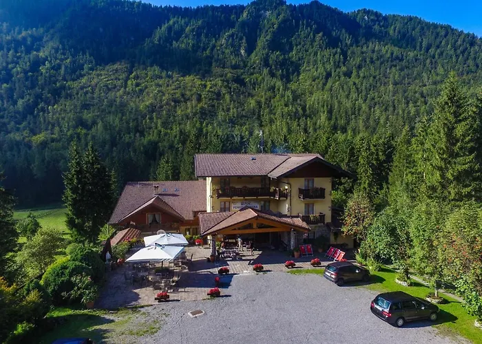 Albergo Ristorante La Pigna Borno