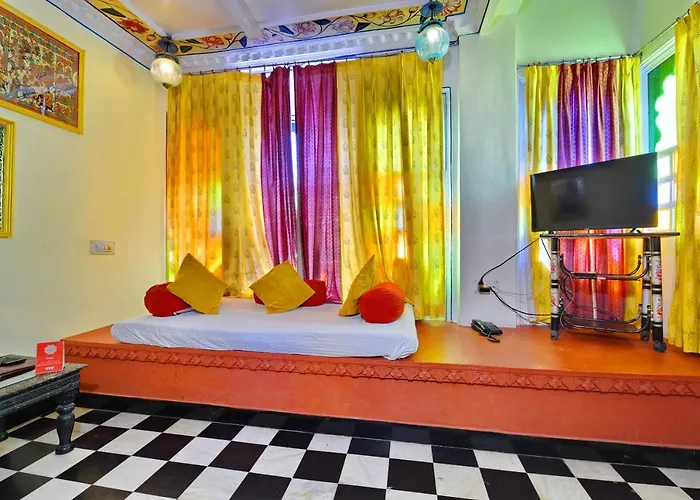 Anjani Hotel