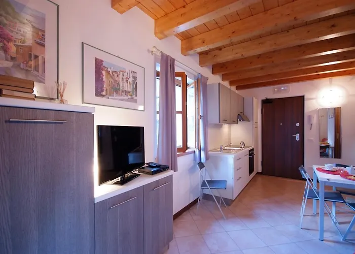 Villaggio delle Alpi