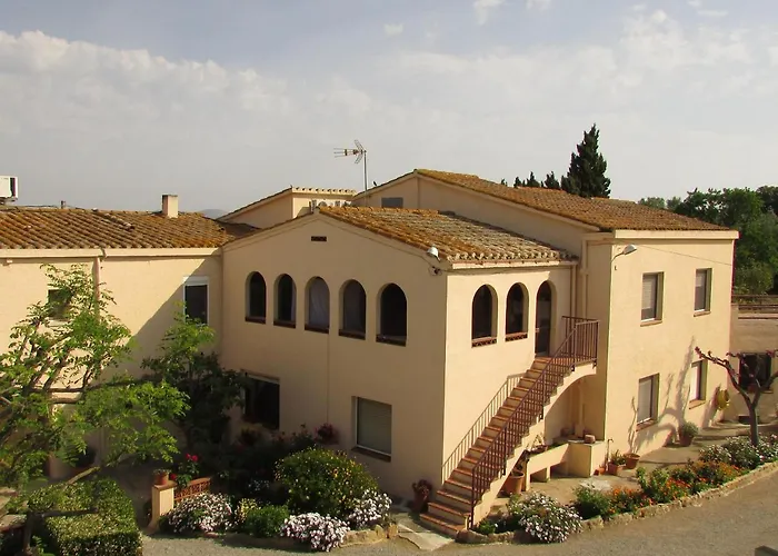 Hostal Can Bassalis