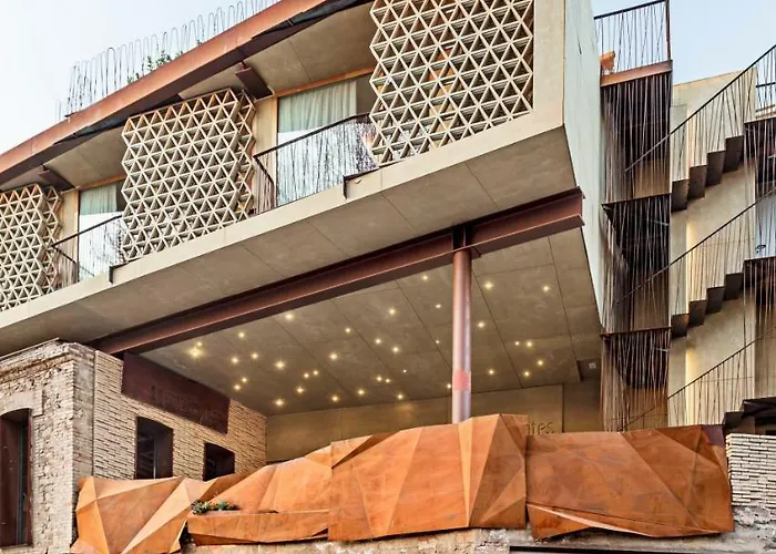 Hotel Somiatruites Igualada