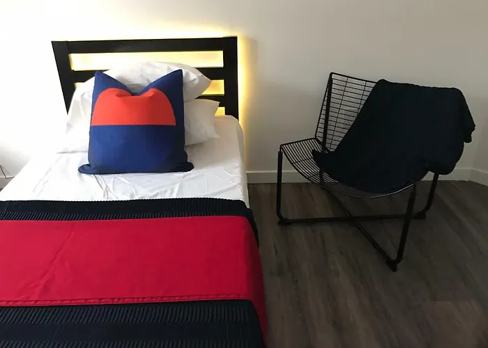 Modern Guesthouse Ironbound Newark With Kitchen-Fasttraintonyc-Onestoptoairport