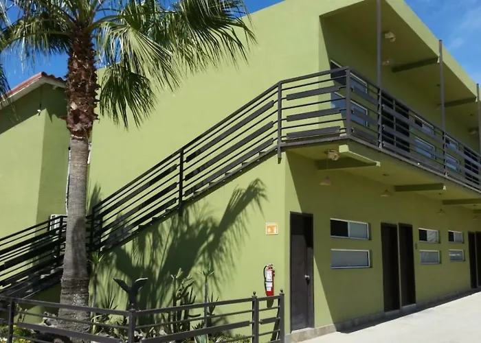 Hotel Azteca Inn Ensenada