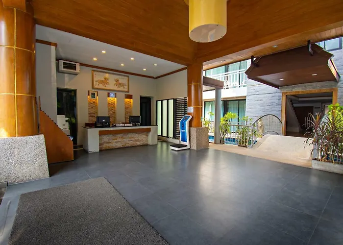 Honey Resort, Kata Beach