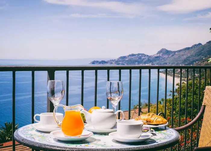 Capo Dei Greci Hotel Resort And Spa SantʼAlessio Siculo