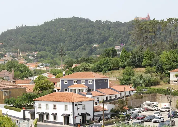 Happysintra Guesthouse By Casa Do Preto