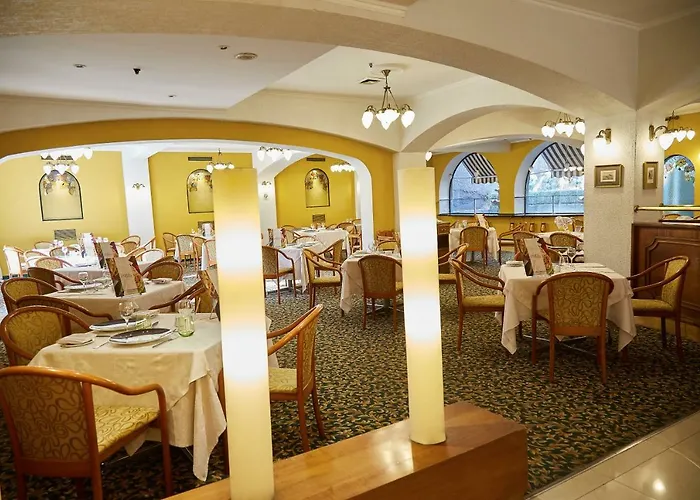 Hotel Torremayor Lyon Santiago