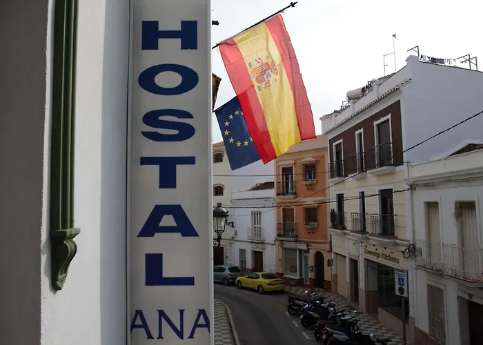 Hostal Ana - Adults Recommended