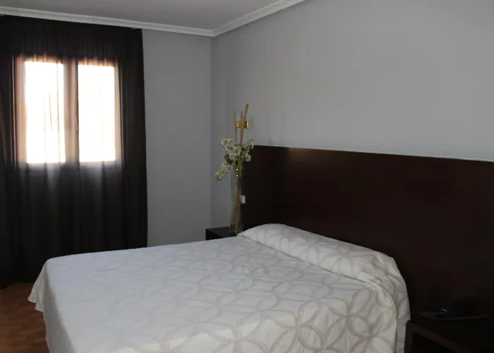 Apartahotel Villa De Parla