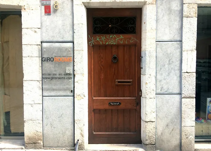 Moderno Apartamento Sobre El Rio Girona