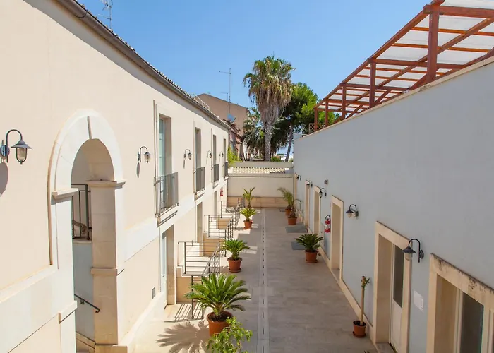 Boutique Hotel Molo Santa Lucia