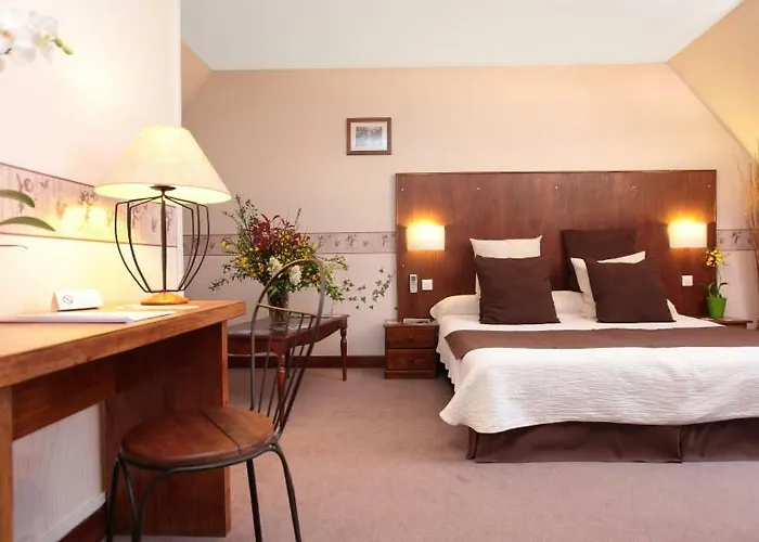 Hotel La Treille à Vitrac 