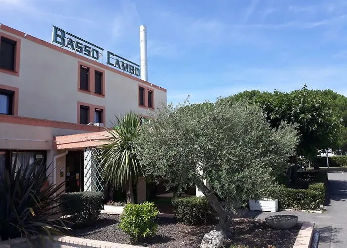 Metrhotel Basso Cambo