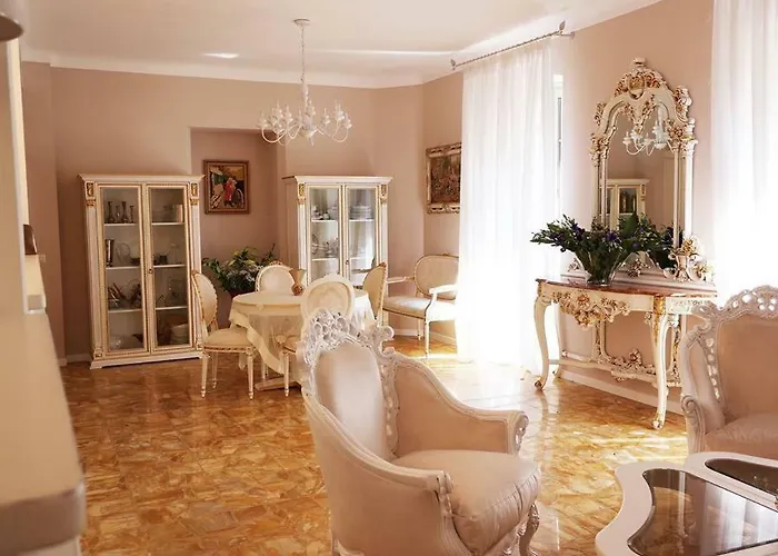 Hotel La Scogliera